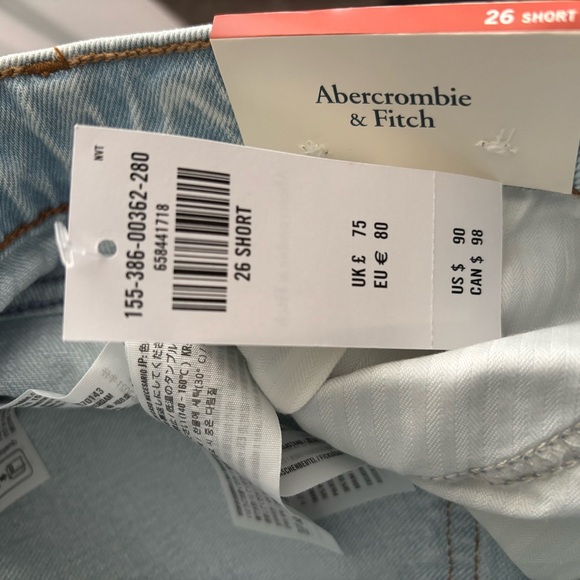 NWT Abercrombie & Fitch Size 26 Short Blue Low Rise The Baggy Jeans - Picture 5 of 6
